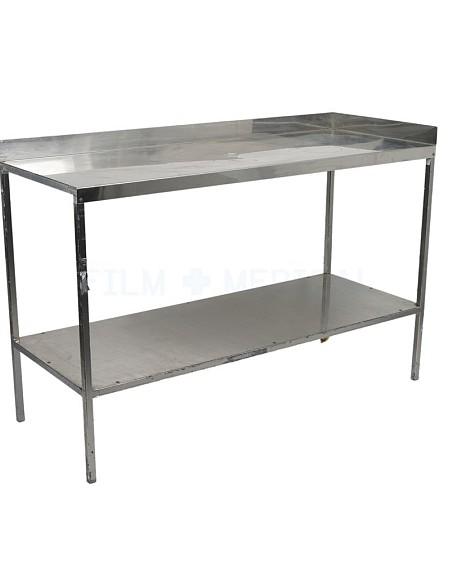 Lab Table with Lip 2